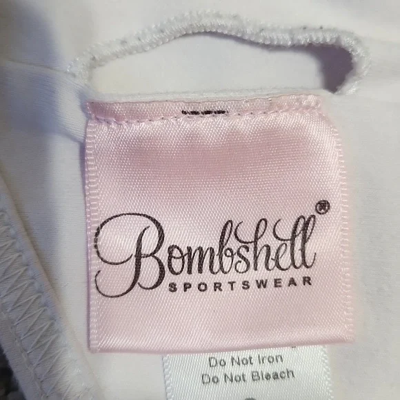 Bombshell Sportswear White Sports Bra - Picture 4 of 8